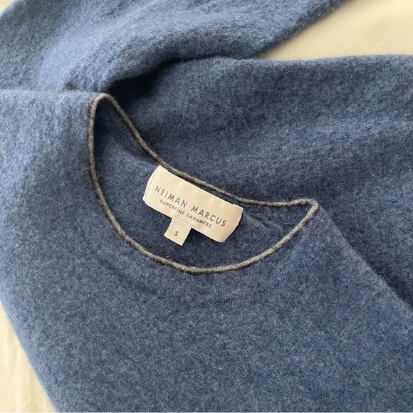 Neiman Marcus 100% Superfine Cashmere Cree Neck Pull Over Sweater - Picture 3 of 7